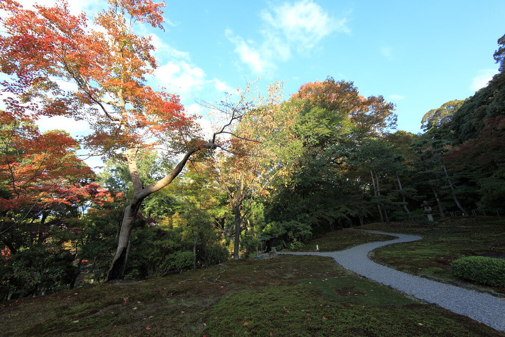 吉城園の写真 ©TANAKA Juuyoh (田中十洋)(CC BY 2.0)