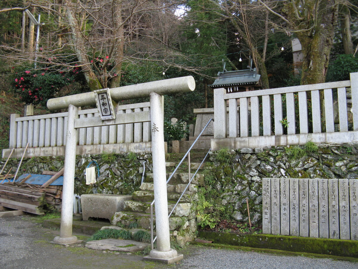 蟻通神社の写真 ©KENPEI(CC-BY-SA-3.0)