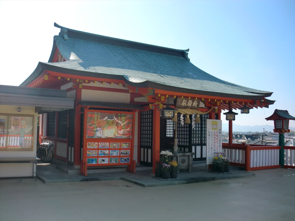 高橋稲荷神社の写真 ©Hyolee2(CC BY-SA 3.0)