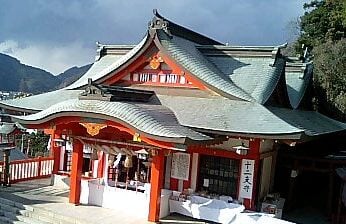 高橋稲荷神社の写真 ©NY066(Public domain)