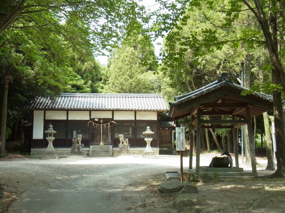 讃岐神社の写真 ©Nankou Oronain (as36…(CC BY-SA 3.0)