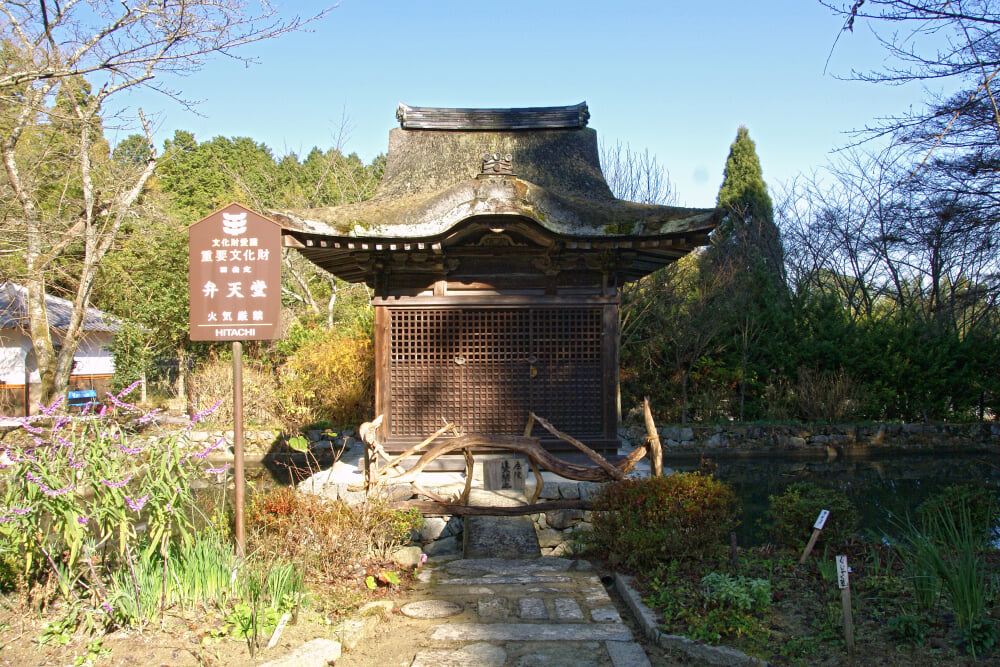 長寿寺の写真 ©663highland(CC-BY-SA-3.0)