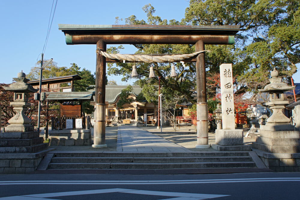 龍田神社の写真 ©663highland(CC-BY-SA-3.0)