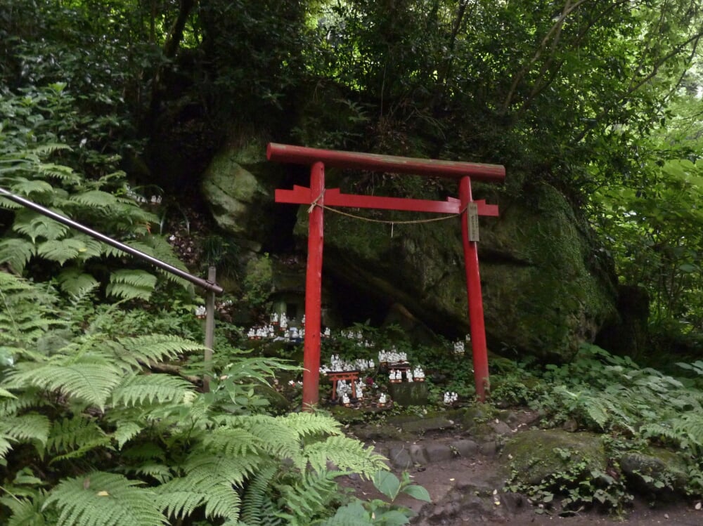 佐助稲荷神社の写真 ©Quercus(CC BY-SA 4.0)