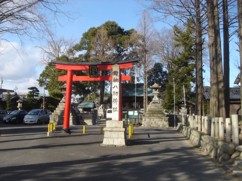 八剣神社の写真 ©Monami(CC-BY-SA-3.0)