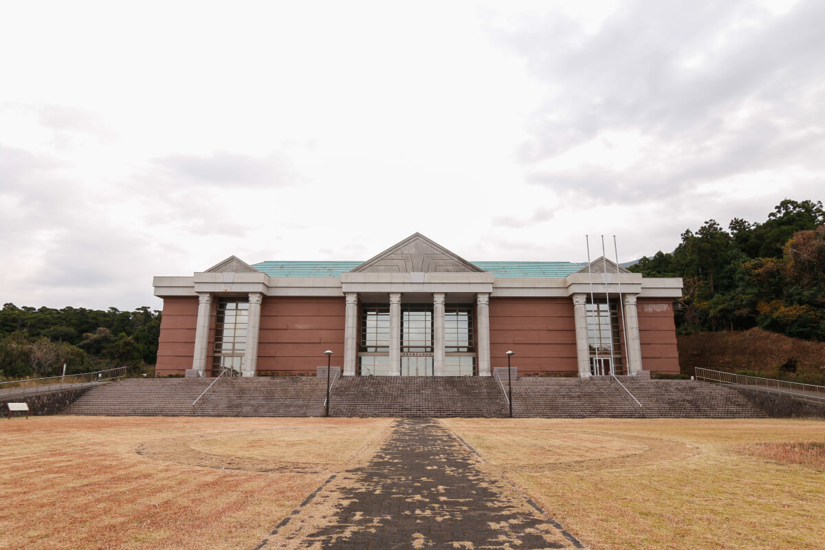 伊豆大島火山博物館の写真 ©Tsuyoshi(CC BY-SA 4.0)