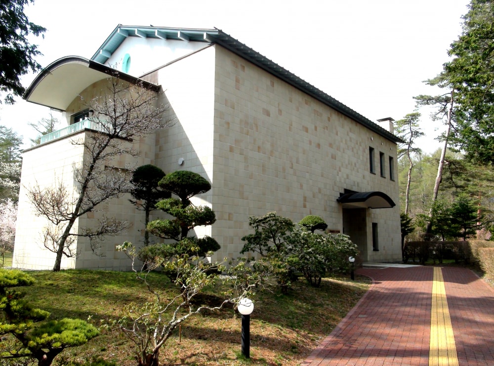 三島由紀夫文学館の写真 ©さかおり(CC BY 3.0)