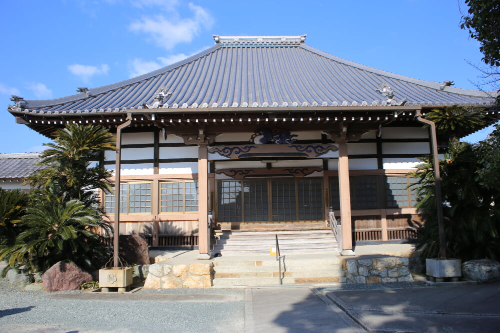 城宝寺の写真 ©円周率３パーセント(CC BY-SA 4.0)