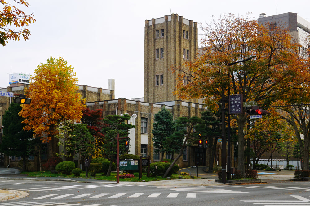 岩手県公会堂の写真 ©663highland(CC BY-SA 4.0)