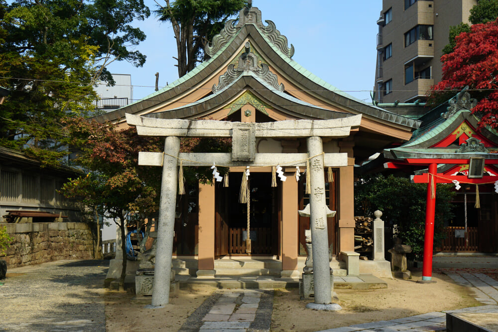 亀山八幡宮の写真 ©663highland(CC-BY-SA-3.0)