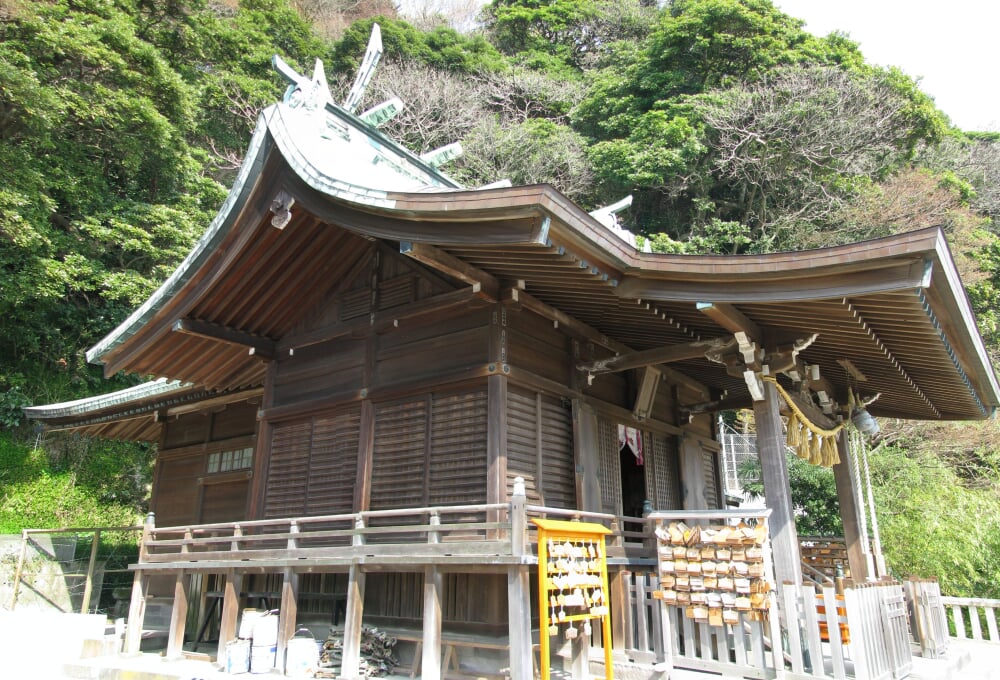 東叶神社の写真 ©Aimaimyi(CC BY-SA 3.0)