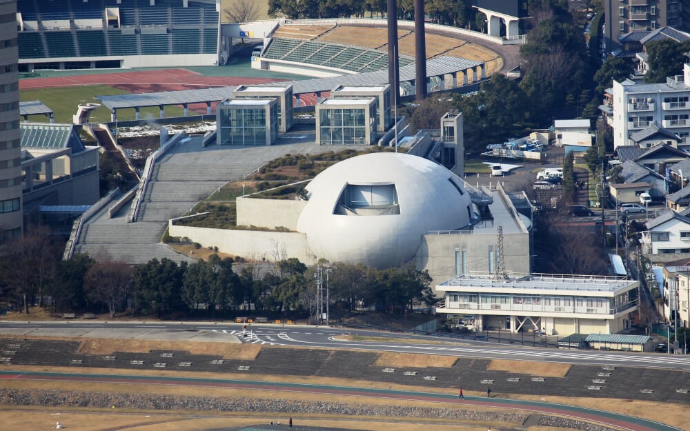 長良川国際会議場の写真 ©Alpsdake(CC BY-SA 4.0)