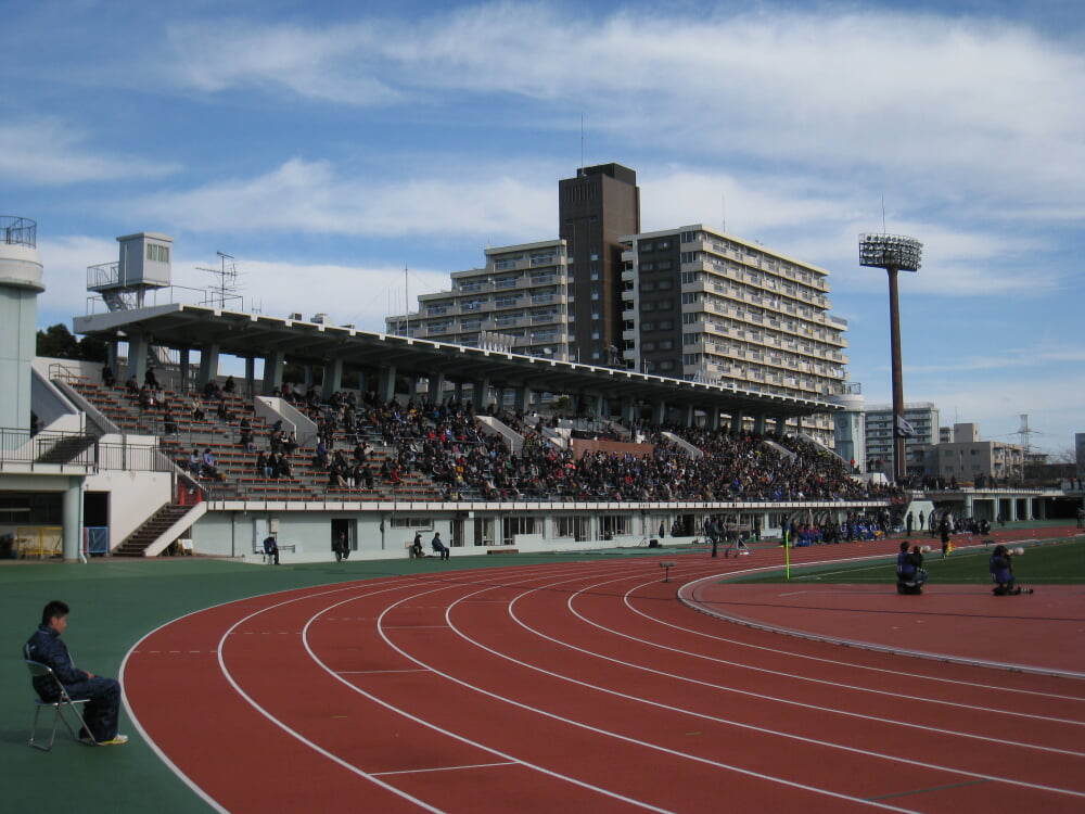 江戸川区陸上競技場の写真 ©WAKA77(CC0)