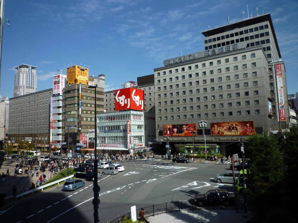 大阪新阪急ホテルの写真 ©Ranokamon(CC BY-SA 4.0)