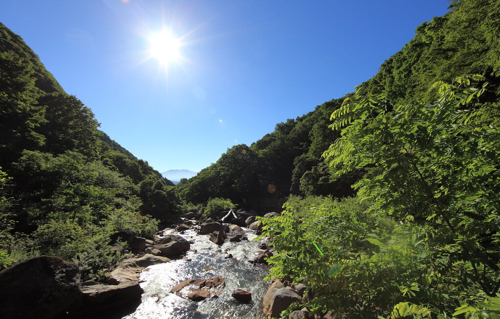 苗名滝の写真 ©TANAKA Juuyoh (田中十洋)(CC BY 2.0)