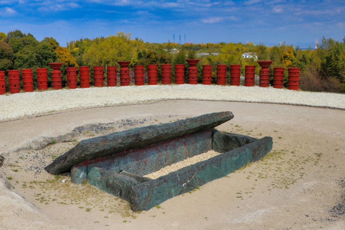 千曲市 森将軍塚古墳館の写真 