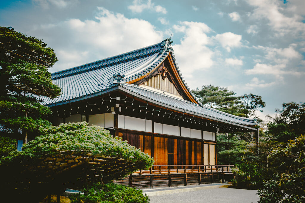 鹿苑寺 金閣寺の写真 ©hans-johnson(CC BY-ND 2.0)