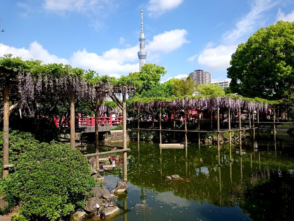 亀戸天神社の写真 ©Kaydee+H(CC BY-SA 2.0)