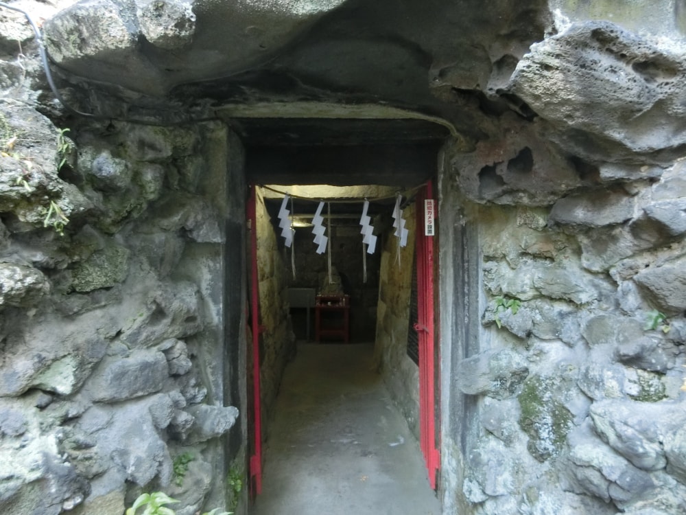 江島杉山神社の写真 ©あばさー(Public domain)