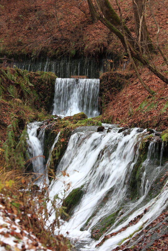 軽井沢・白糸の滝の写真 ©TANAKA Juuyoh (田中十洋)(CC BY 2.0)