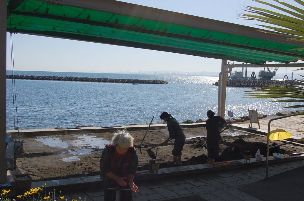 別府海浜砂湯の写真 ©kawanet(CC BY 2.0)